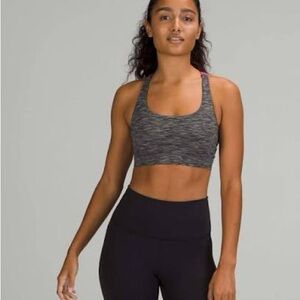 Lululemon Energy Bra with adjustable supoort. B-D